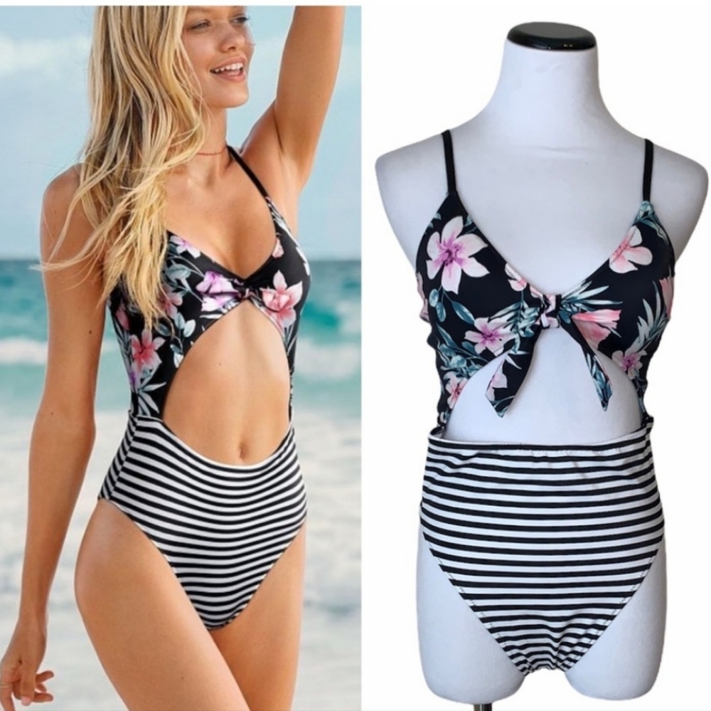 NWOT PINK Monokini floral stripes M